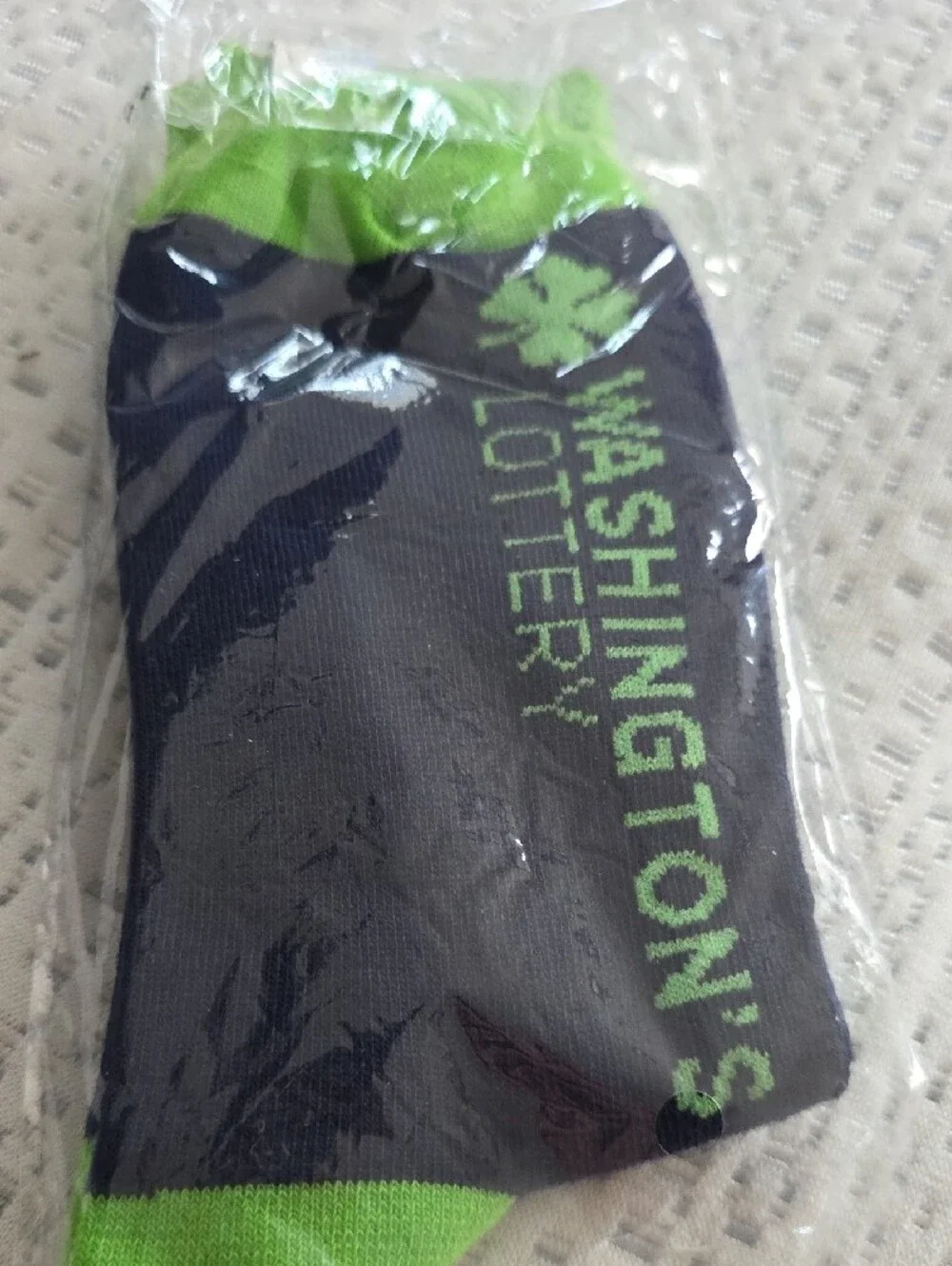 Men's Number 12 Graphic Crew Socks - Green & Gray